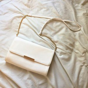 H&M White w/ Gold Hardware Shoulder Clutch